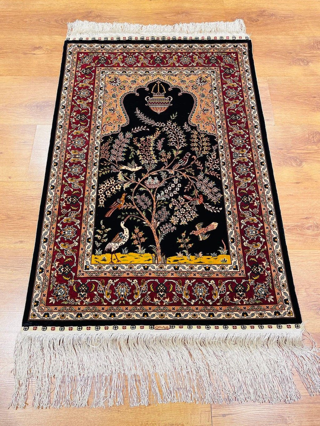 Pure Silk Mihrapli Handwoven Rug – 043668 by Camel Carpet