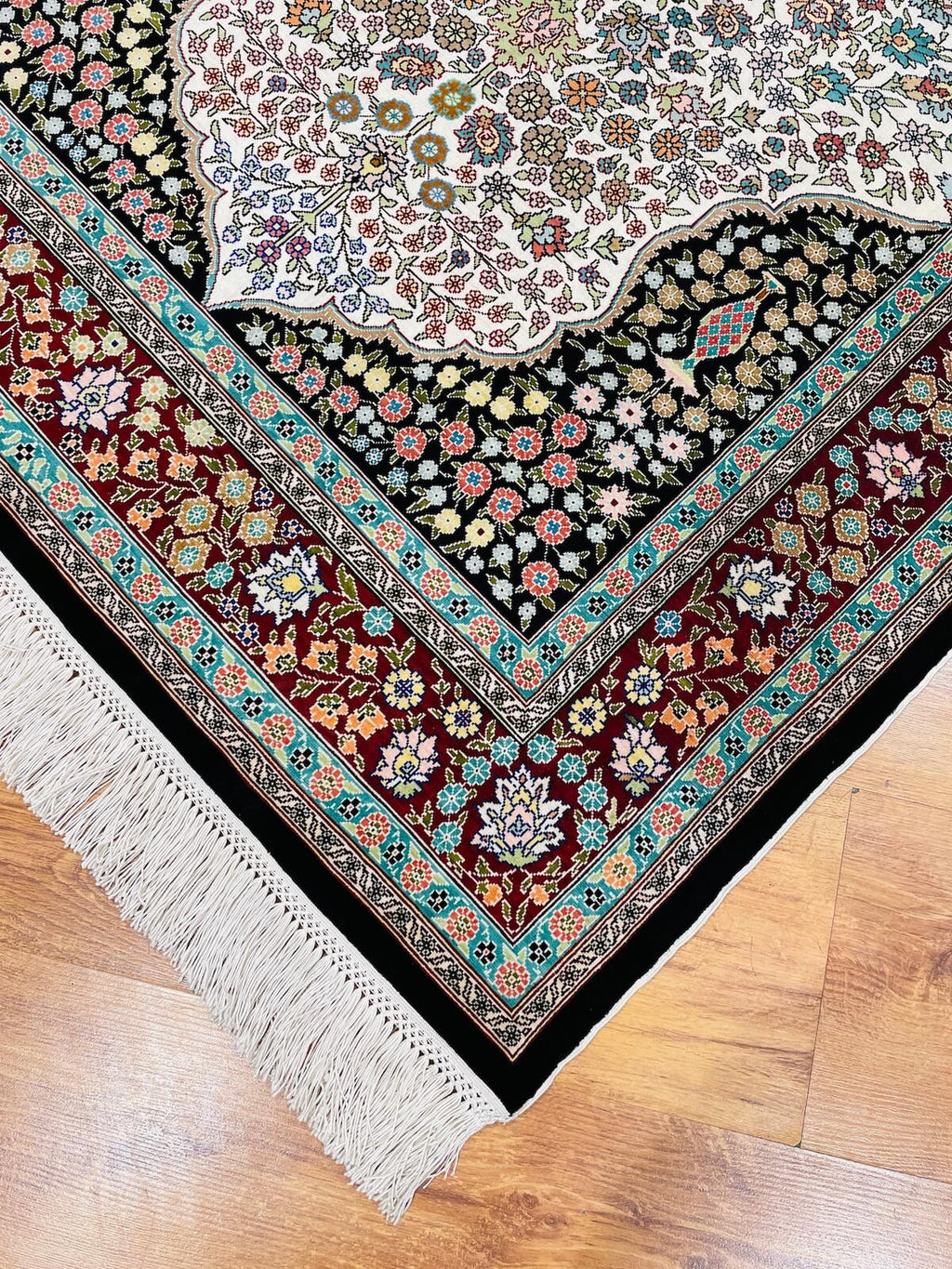 Pure Silk Medallion Handwoven Rug – 078896 by Camel Carpet