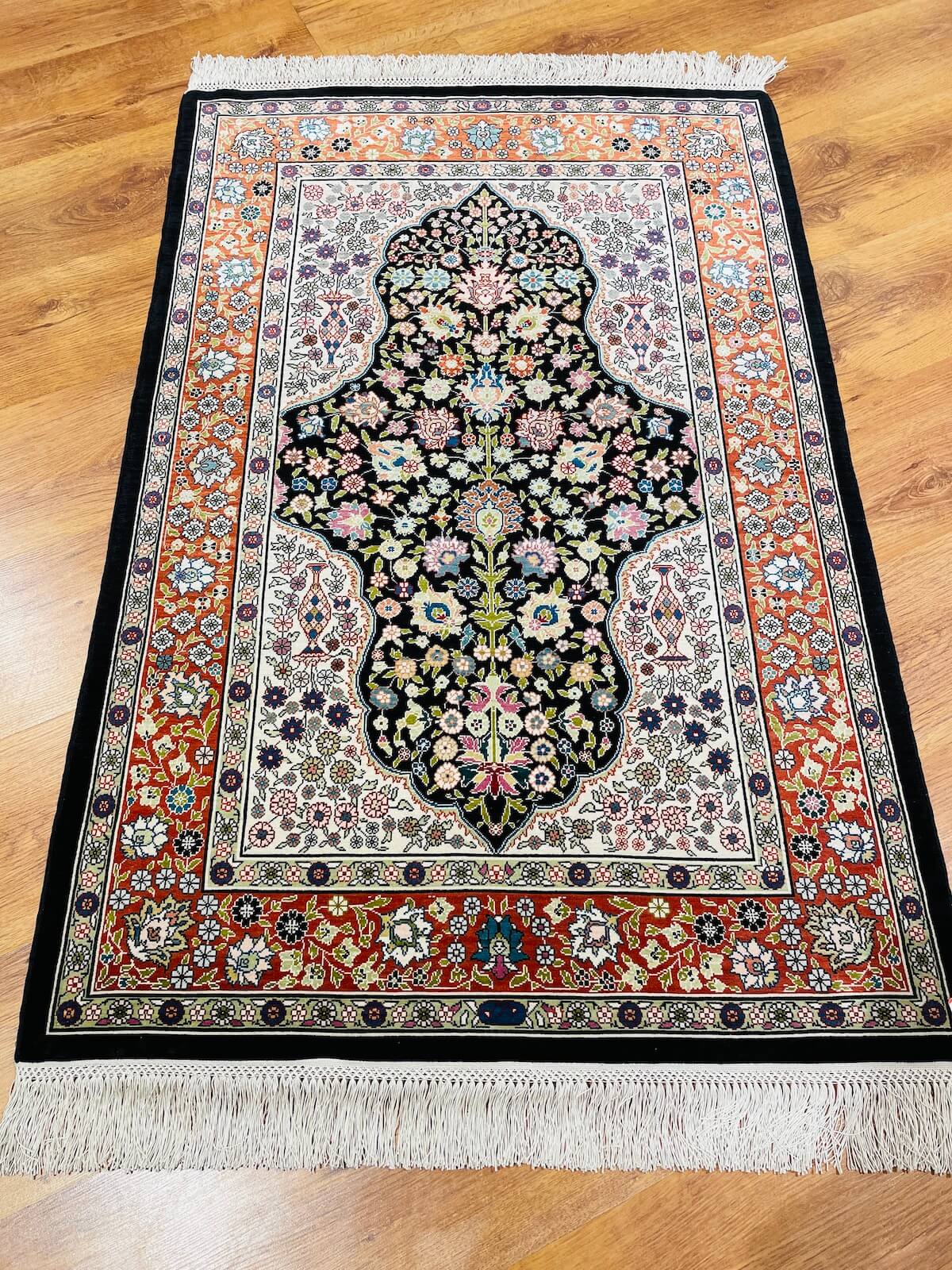 Pure Silk Medallion Handwoven Rug – 078898 by Camel Carpet