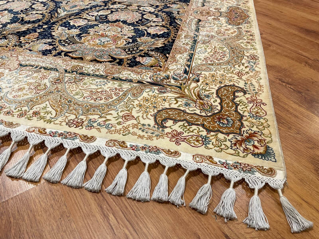 Pure Silk Handwoven Rug – 076082 by Camel Carpet