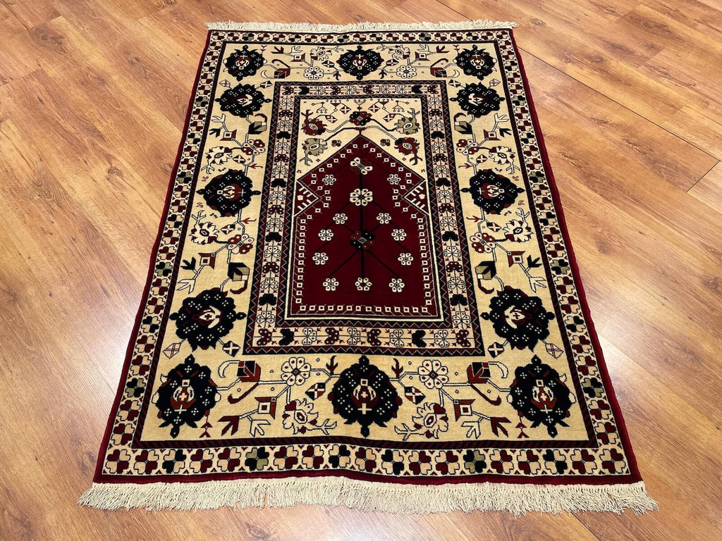 Sahra Mihrapli Usak Handwoven Rug by Camel Carpet