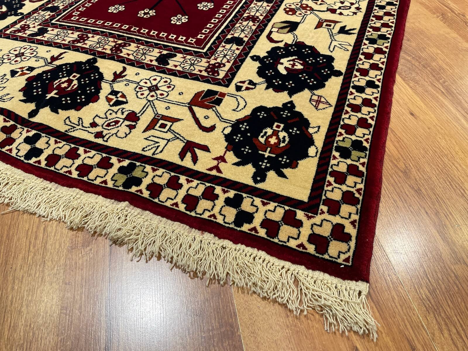 Sahra Mihrapli Usak Handwoven Rug by Camel Carpet