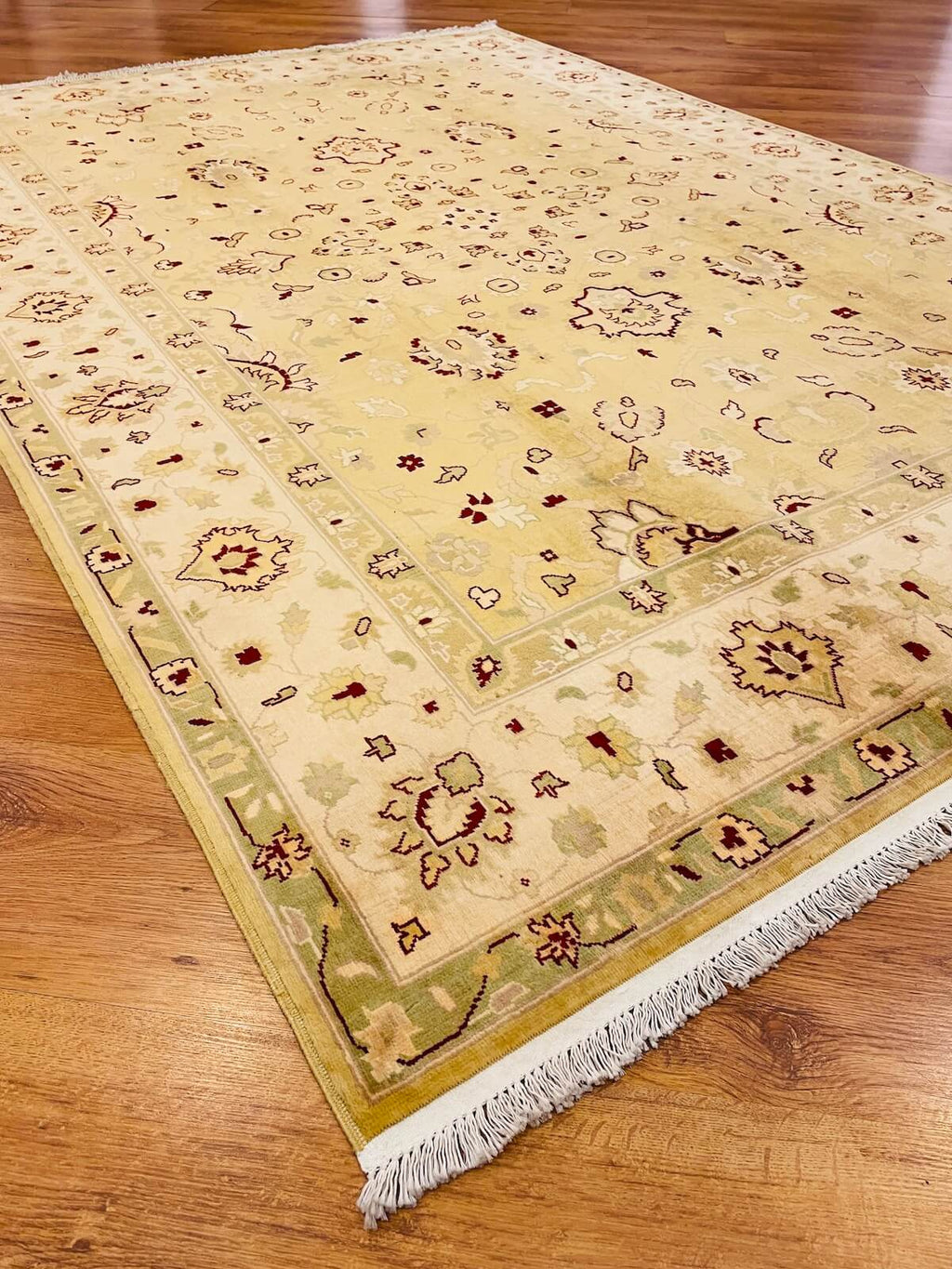 Sahra Usak Handwoven Rug – 31762 by Camel Carpet