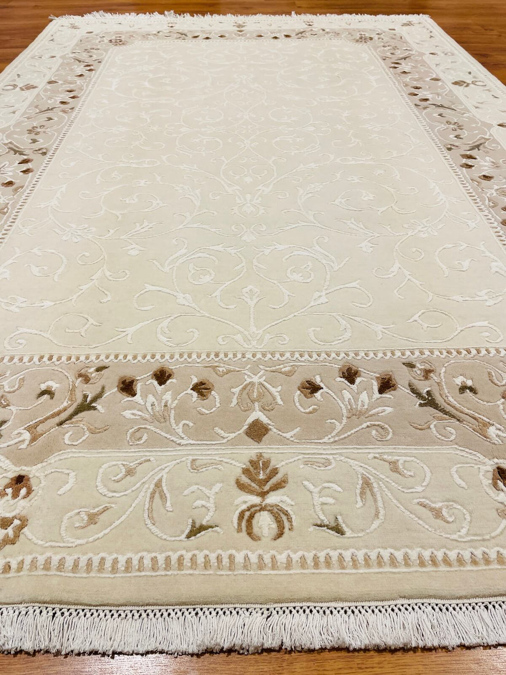 Sapphire Series Nepal Handwoven Rug by Camel Carpet