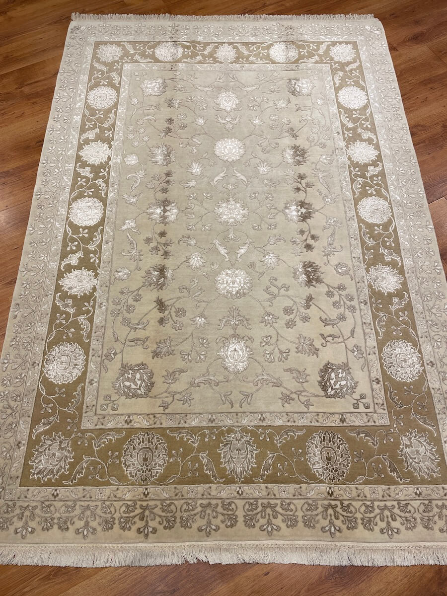 Siraze Silk-Blend Usak Handwoven Rug – 057197 by Camel Carpet