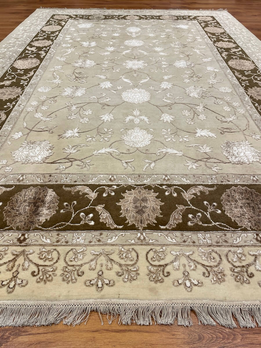 Siraze Silk-Blend Usak Handwoven Rug – 062302 by Camel Carpet