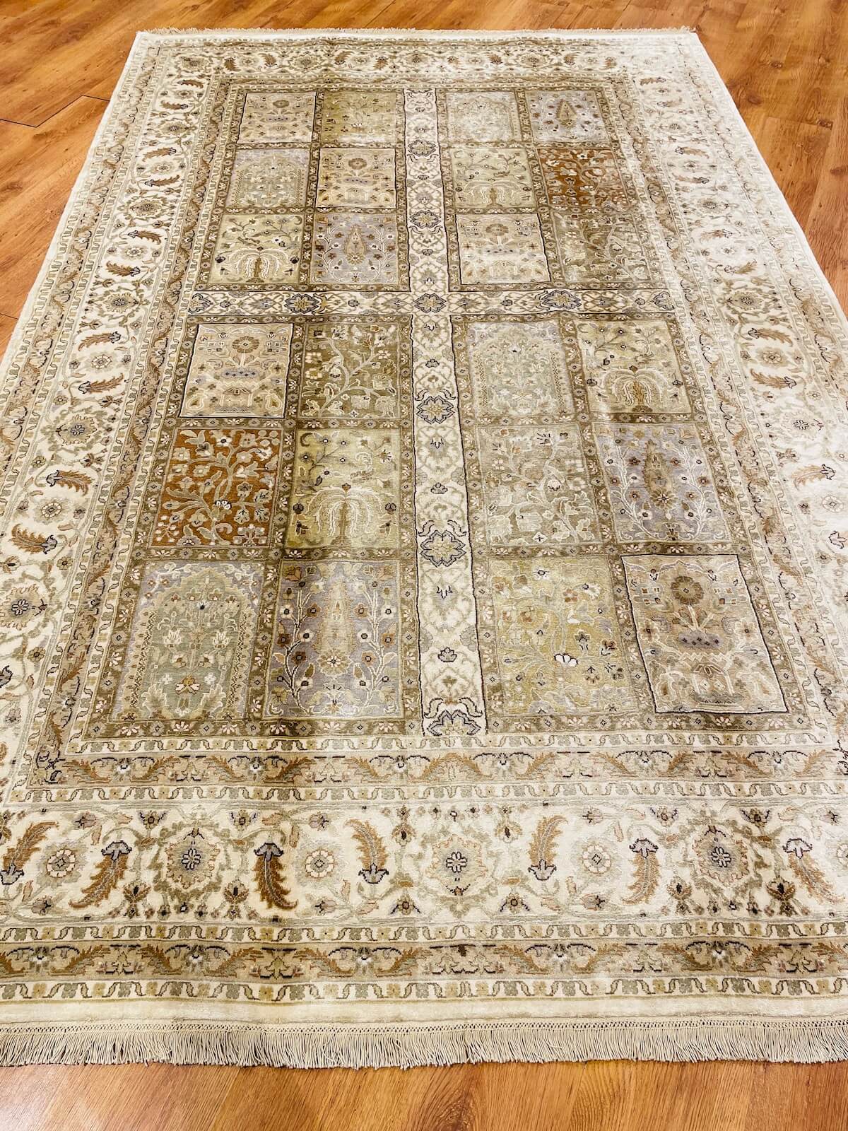 Siraze Silk-Blend Usak Handwoven Rug – 188X295 by Camel Carpet