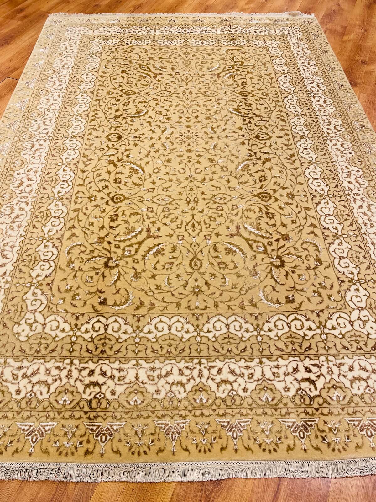 Siraze Silk-Blend Usak Handwoven Rug – 064043 by Camel Carpet