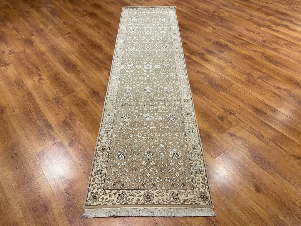 Siraze Silk-Blend Usak Handwoven Runner Rug – 057166 by Camel Carpet