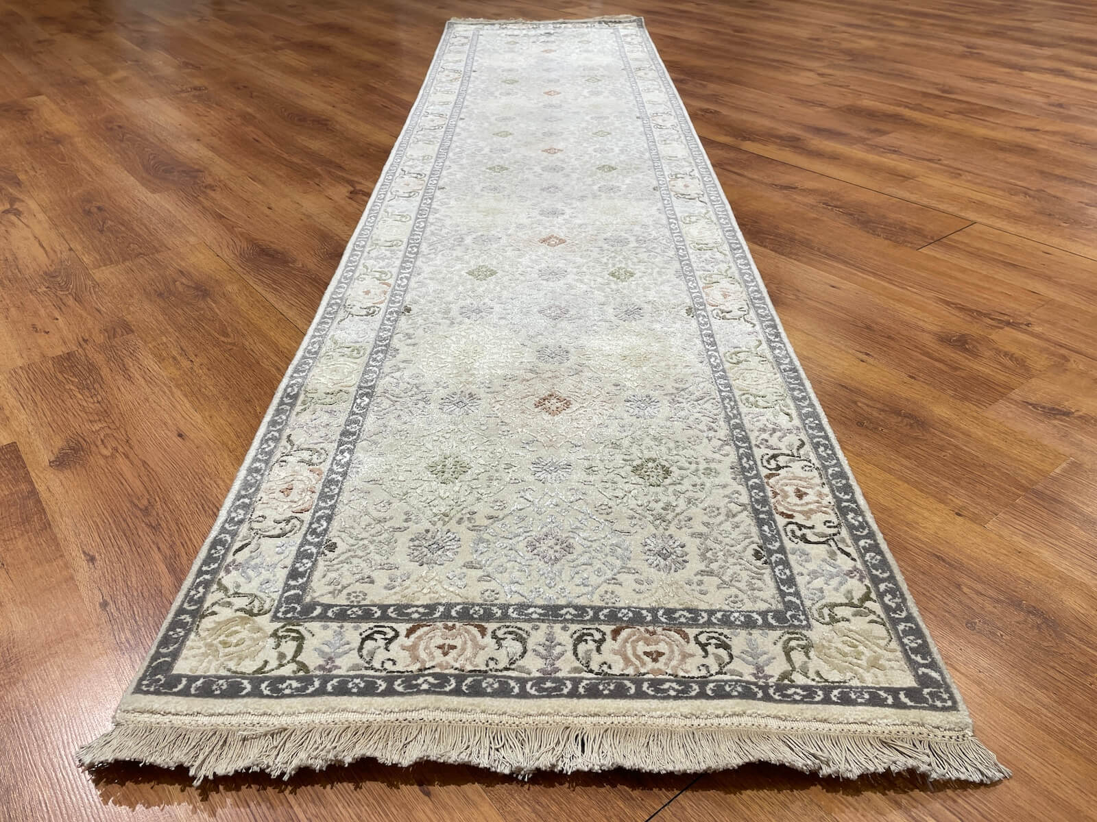 Siraze Silk-Blend Usak Handwoven Runner Rug – 057158 by Camel Carpet