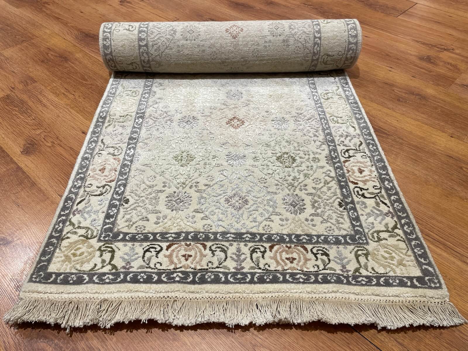 Siraze Silk-Blend Usak Handwoven Runner Rug – 057158 by Camel Carpet