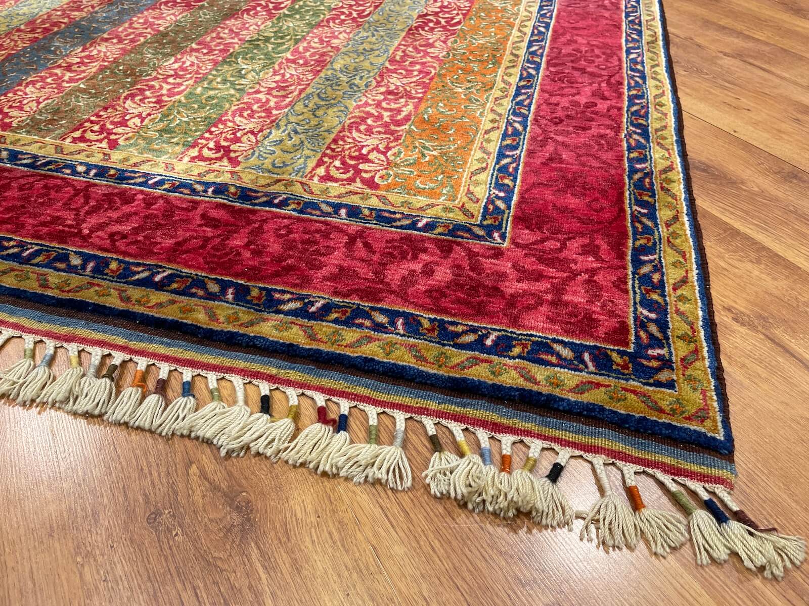 Sivas Shawl Pattern Handwoven Rug – 051331 by Camel Carpet