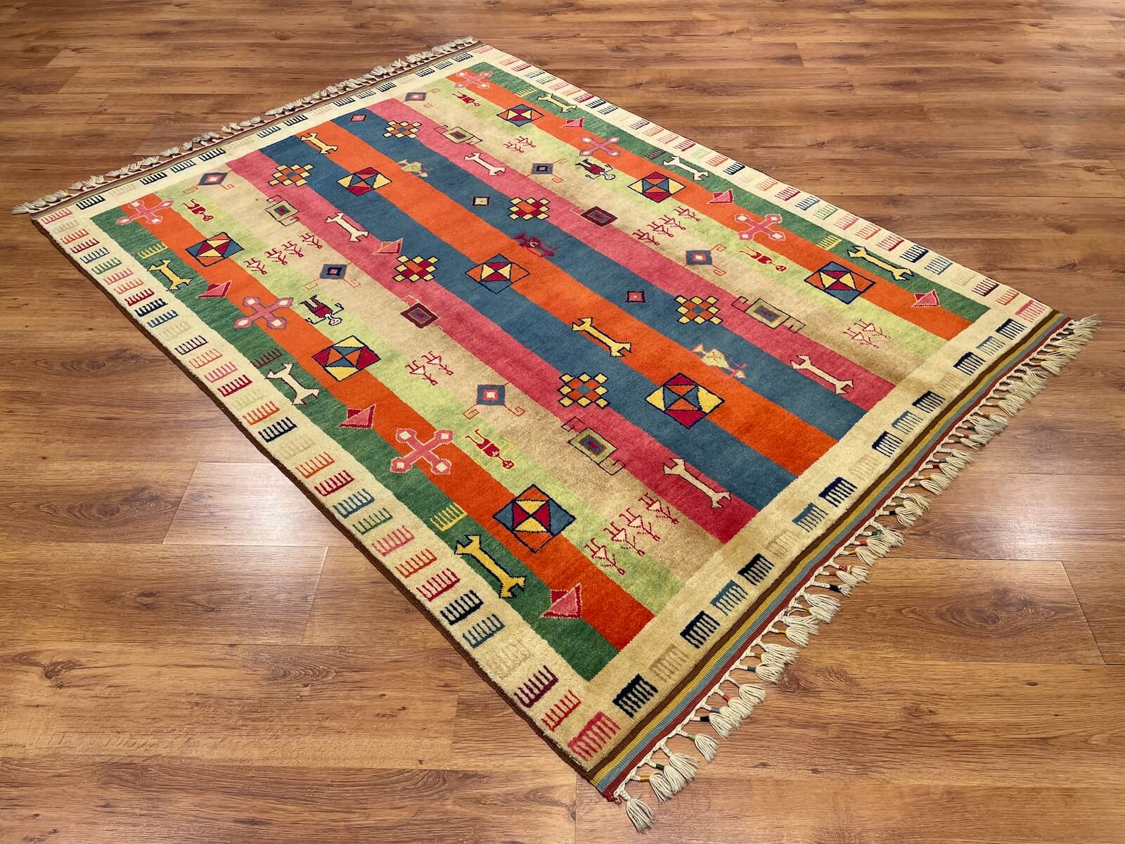 Sivas Shawl Pattern Handwoven Rug – 053637 by Camel Carpet