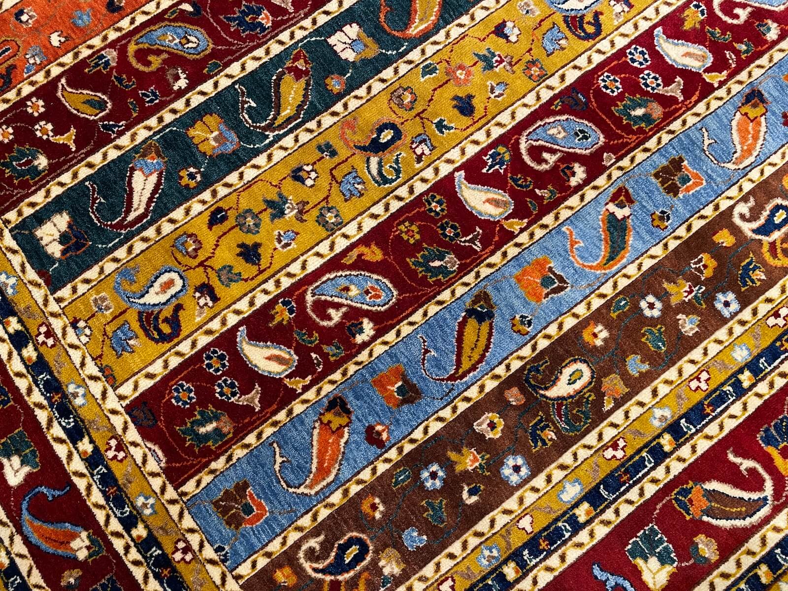 Sivas Shawl Pattern Kare Handwoven Rug – 060792 by Camel Carpet