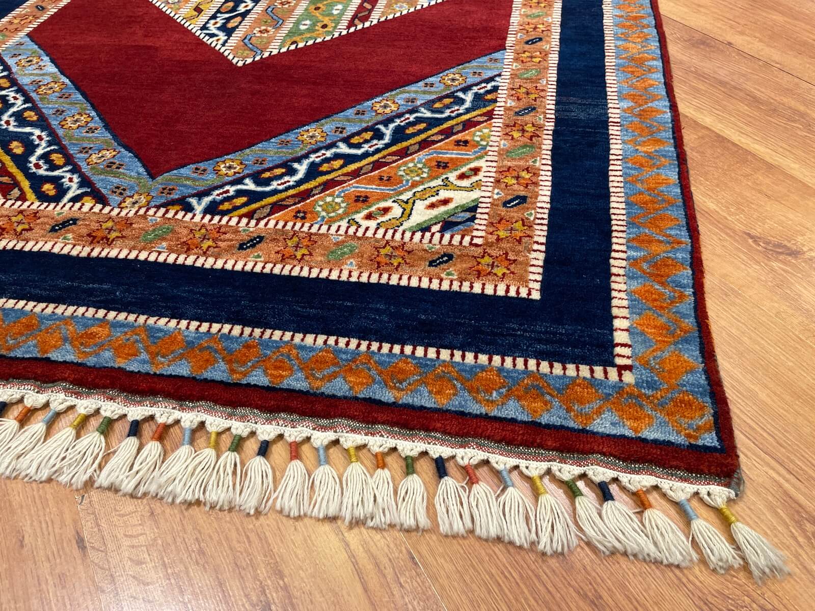 Sivas Shawl Pattern Handwoven Rug – 082673 by Camel Carpet