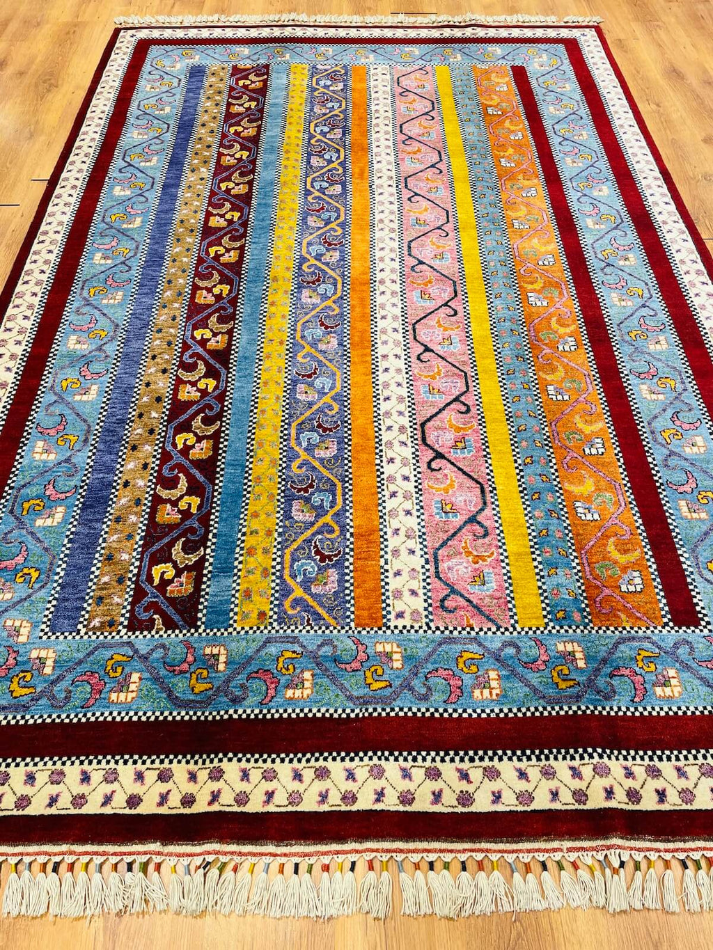 Sivas Shawl Pattern Handwoven Rug – 063455 by Camel Carpet