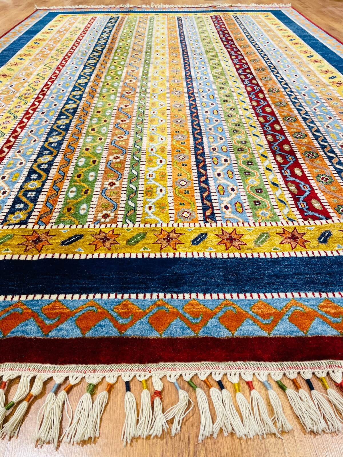Sivas Shawl Pattern Handwoven Rug – 063458 by Camel Carpet