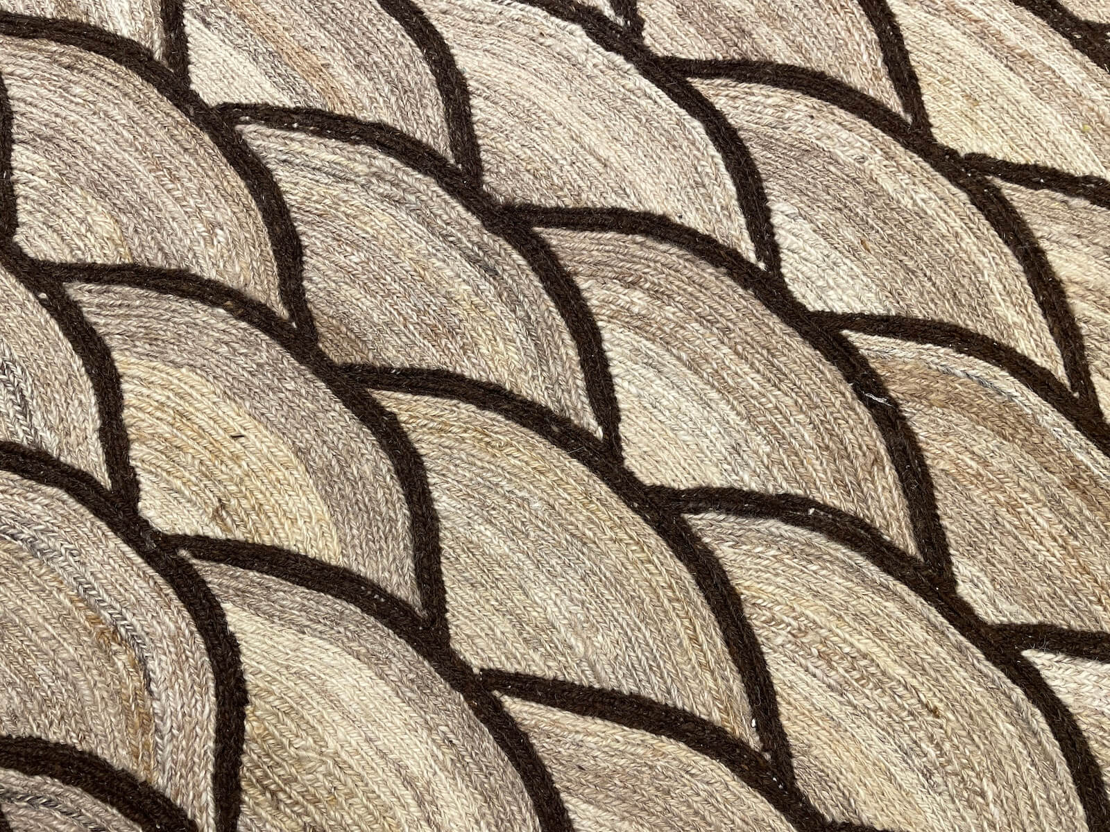 Sumak Handwoven Kilim Runner – 87X285 by Camel Carpet