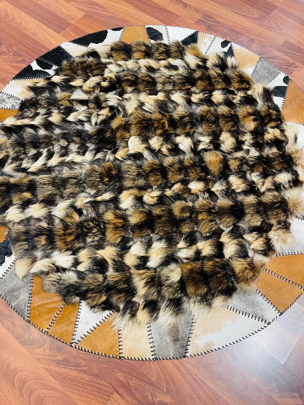 Rakun Round Original Leather Rug – 150X150 by Camel Carpet