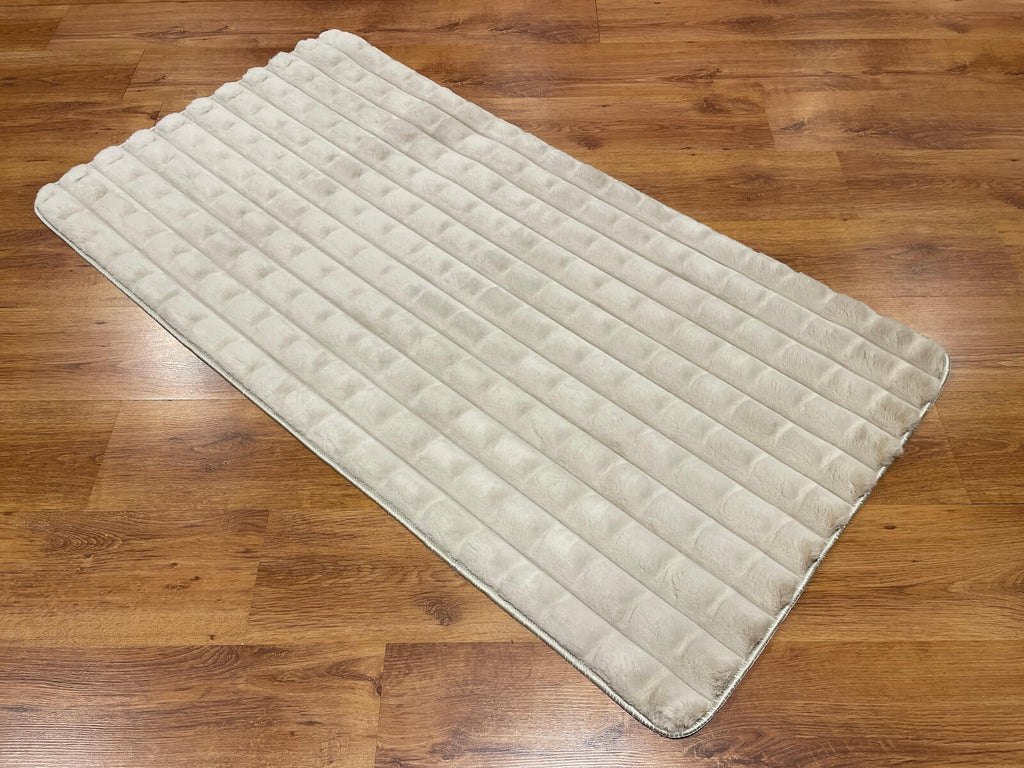 Piramit Patterned Vizon Pelus Rug by Camel Carpet