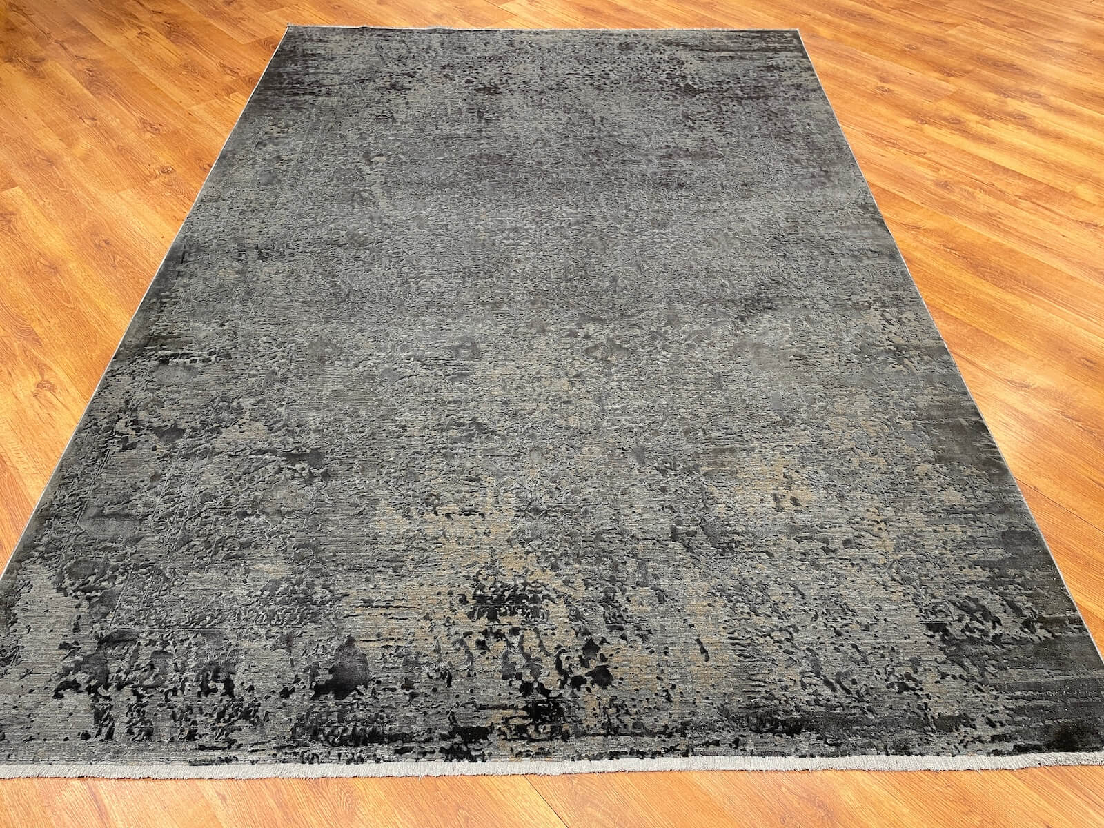 Agartha Woolknot Rug – AG005 by Camel Carpet