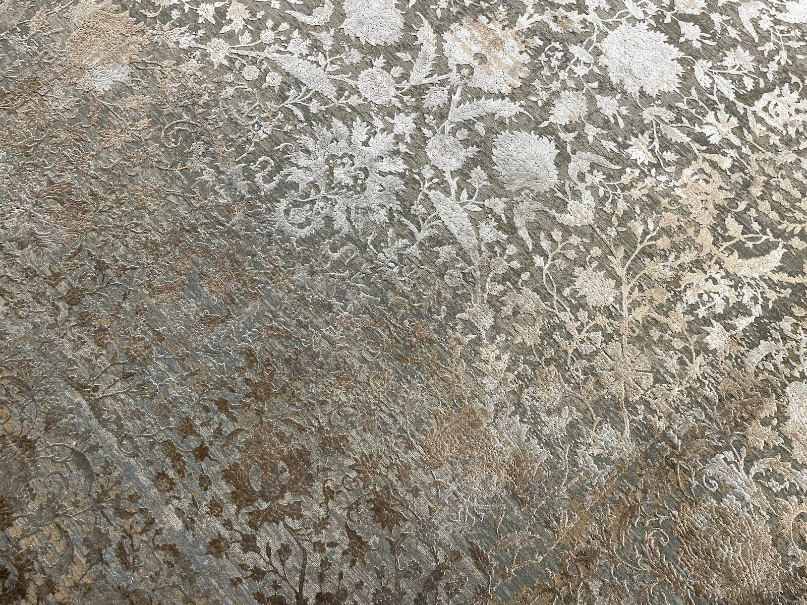 Agartha Woolknot Rug – AG007 by Camel Carpet