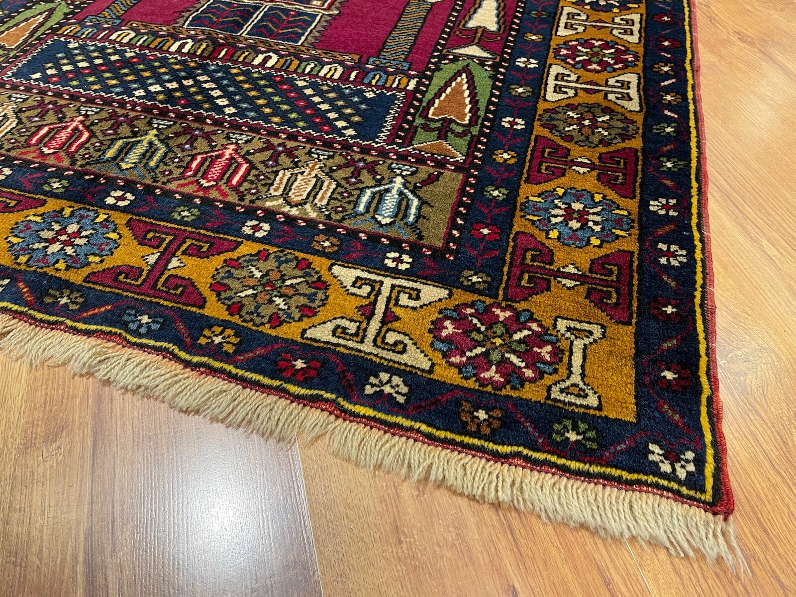 Yahyali Mihrapli Eski Handwoven Rug – 013807 by Camel Carpet