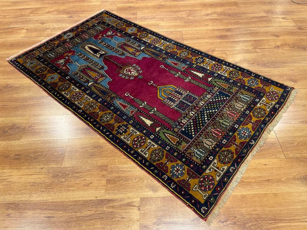 Yahyali Mihrapli Eski Handwoven Rug – 013807 by Camel Carpet